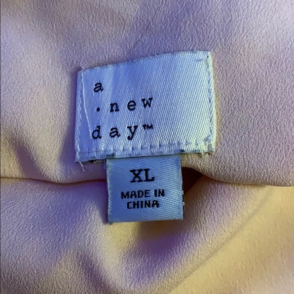 Pink Floral Tank Top - Picture 3 of 3